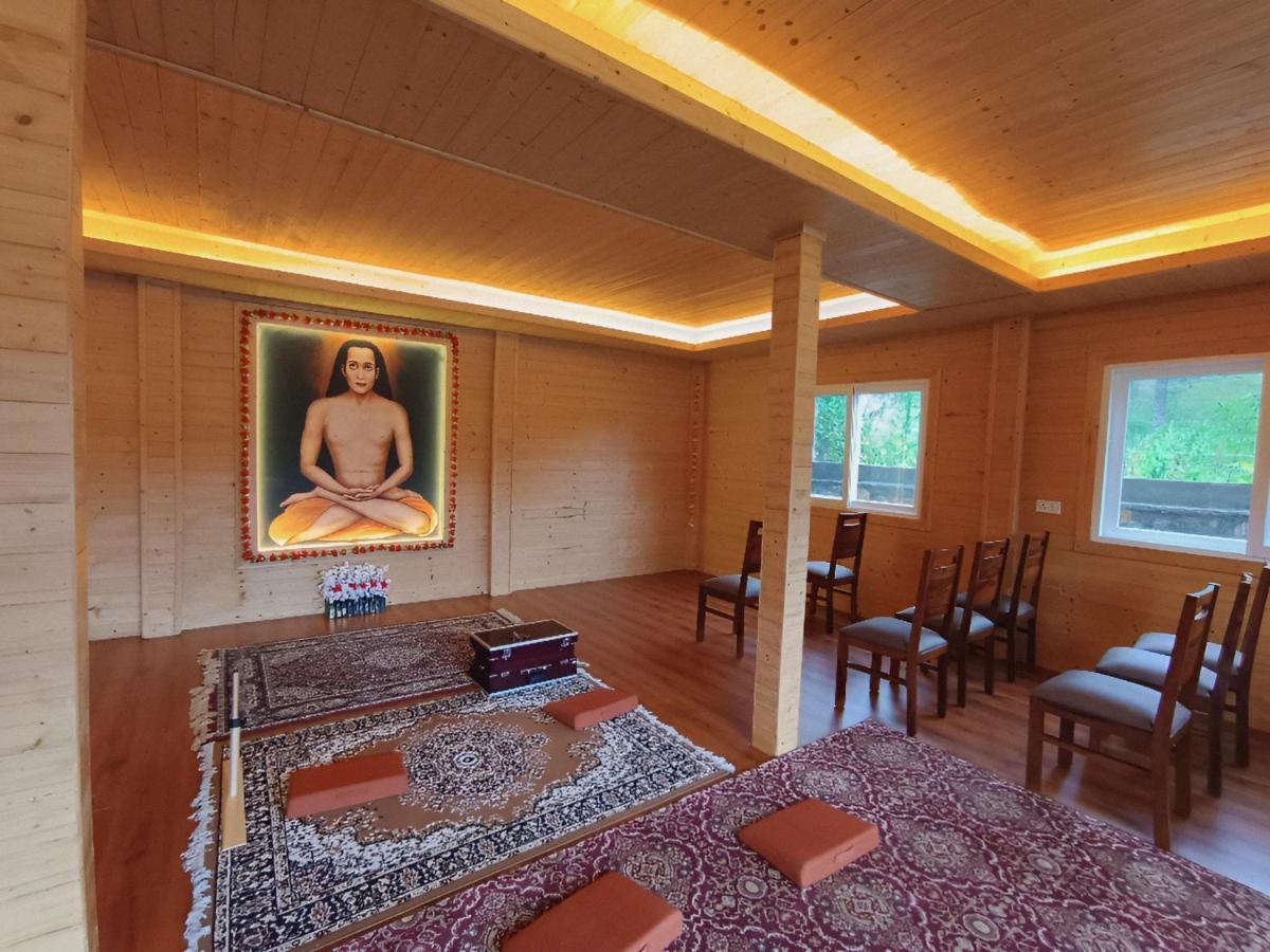Vanprastha Resorts Dwarahat Esterno foto