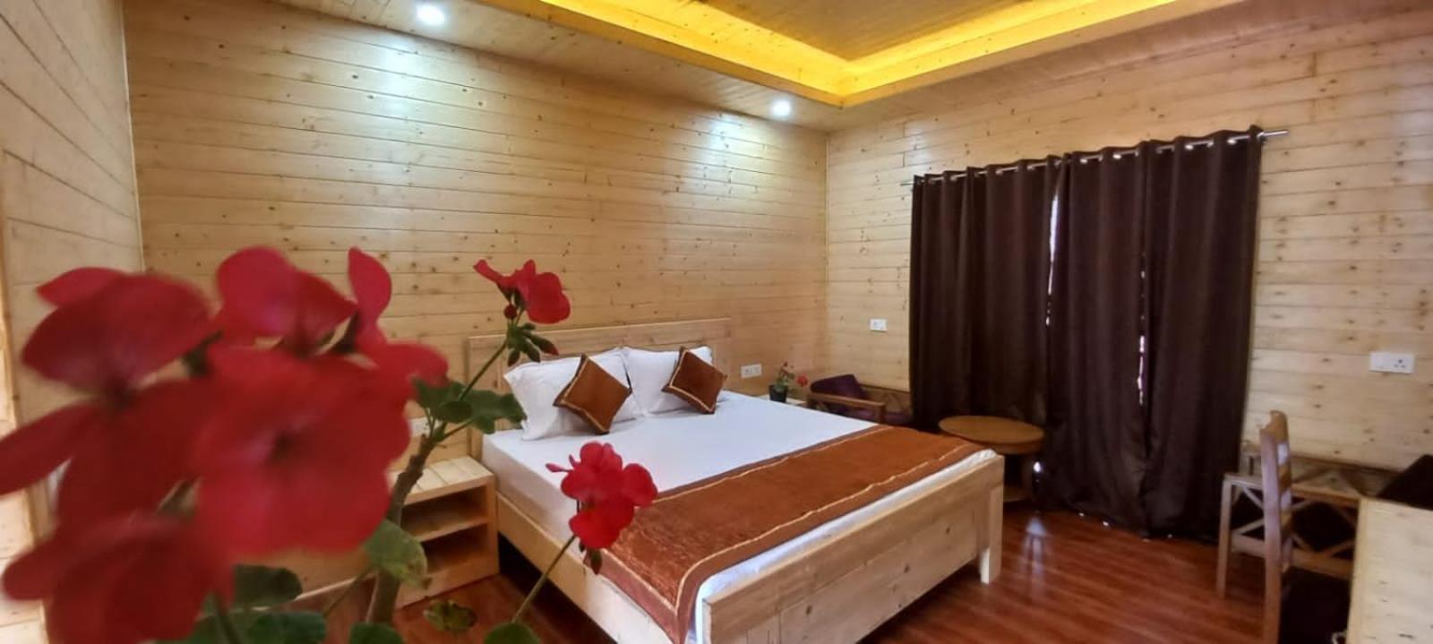 Vanprastha Resorts Dwarahat Esterno foto